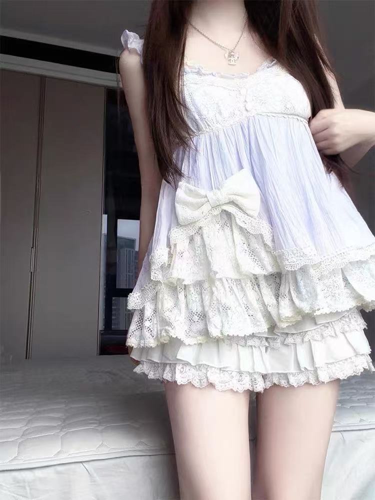Coquette Ryousangata Dollcore  – Lace Trim Cami recenzja i cena